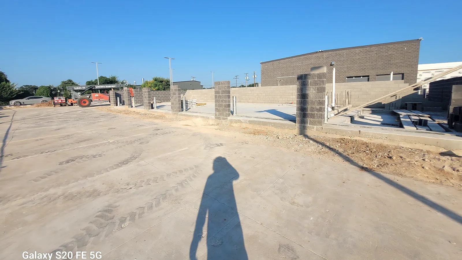 Concrete Services in North Texas, driveways, slabs and flatwork.