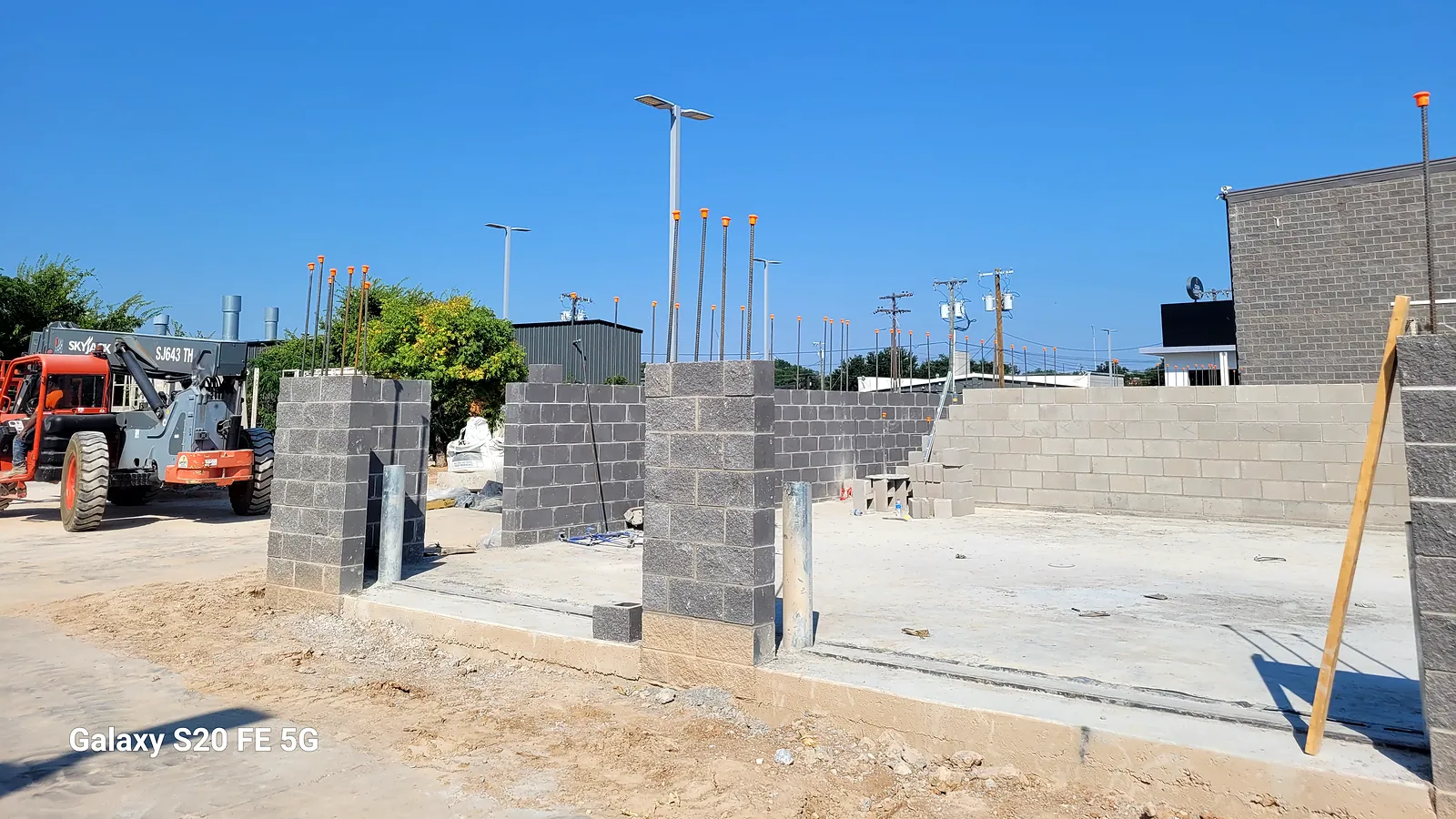 Concrete Services in North Texas, driveways, slabs and flatwork.