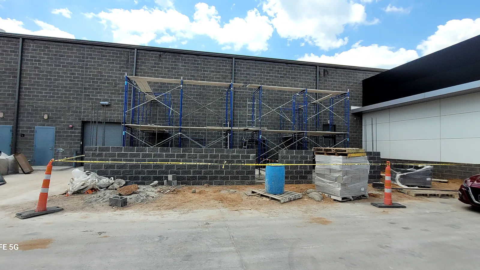 Concrete Services in North Texas, driveways, slabs and flatwork.