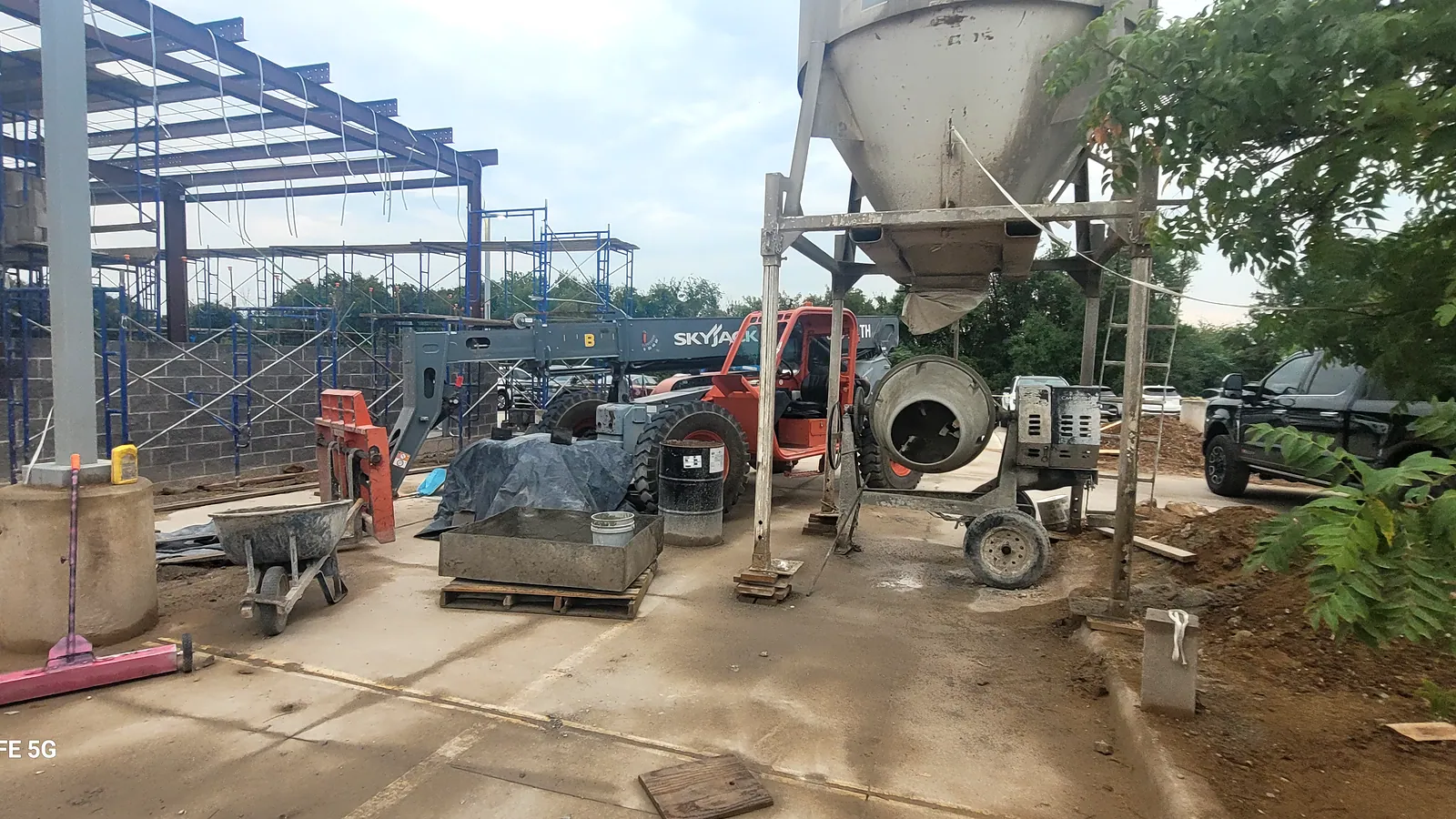 Concrete Services in North Texas, driveways, slabs and flatwork.