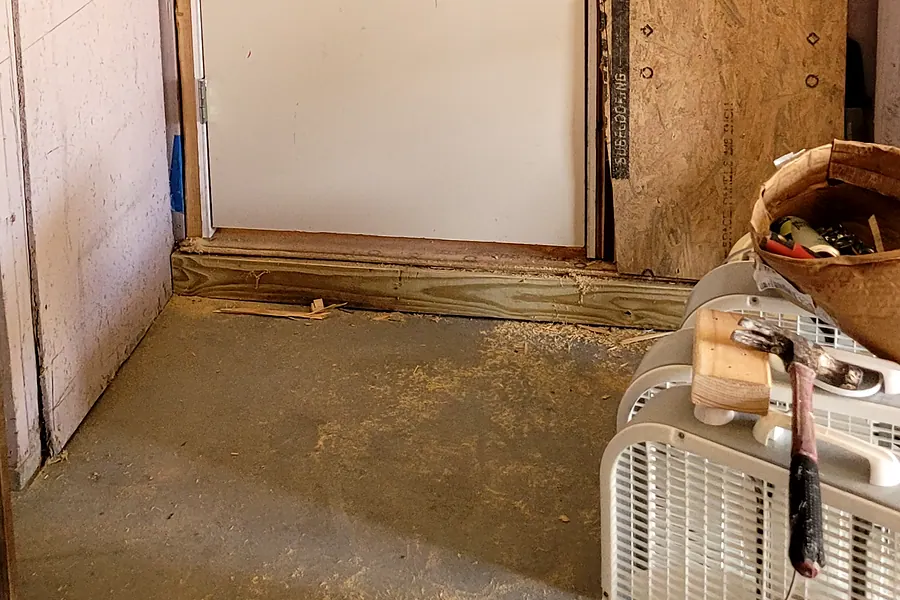 Paint & Sheetrock in North Texas, drywall repair, texture and finish.